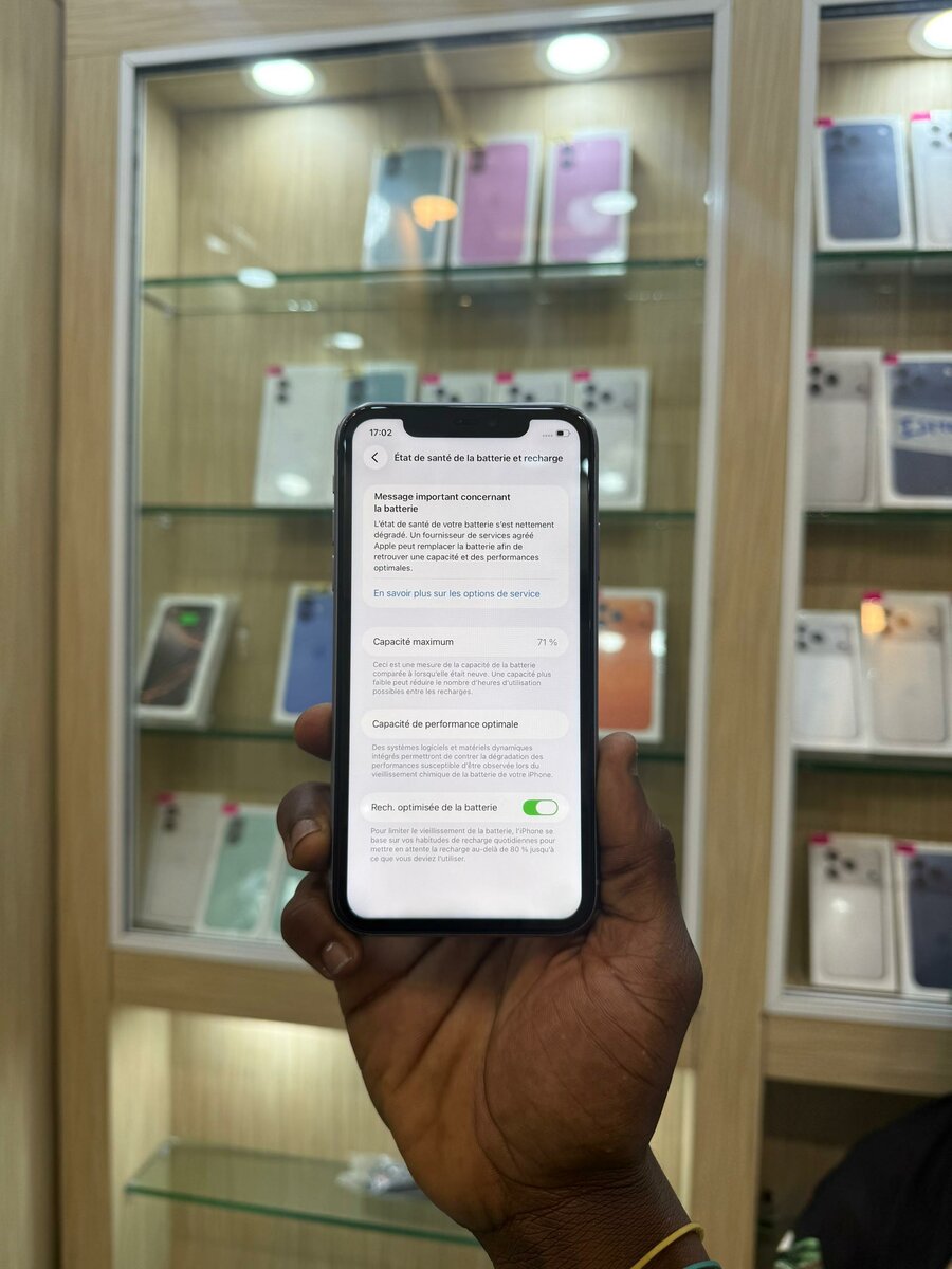 11 simple 64 Go sans ID