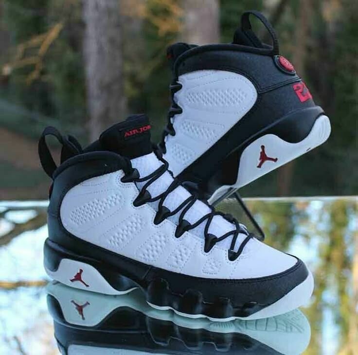 JORDAN 9