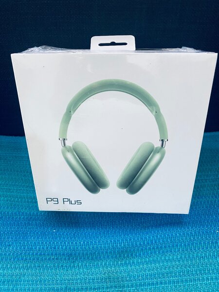 P9 Plus Headset ( Grade A )
