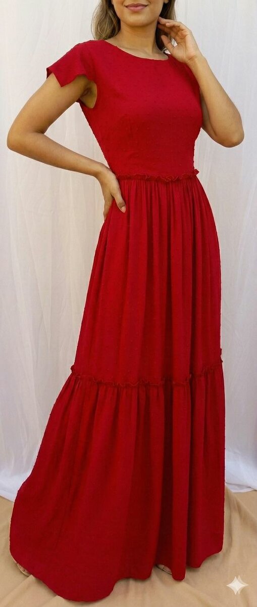 Robe longue rouge élégante
