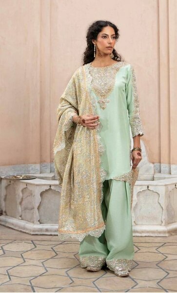 2 piece suit lawn