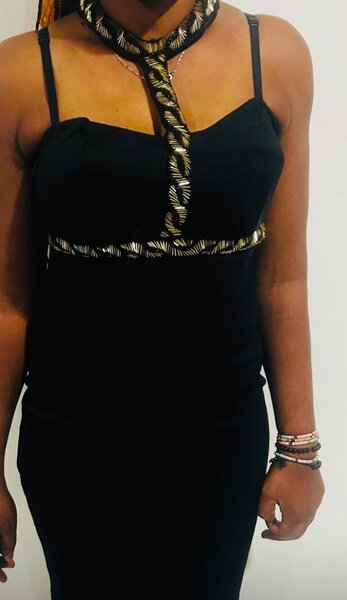 Robe Noire Élégante Femme