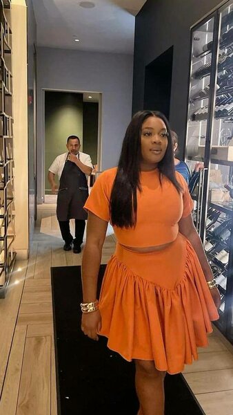 Robe orange élégante