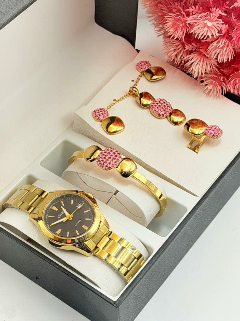 Ensemble Montre et Bijoux Élégants