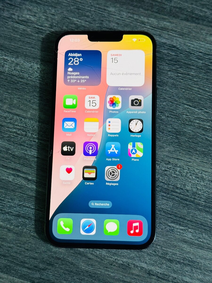 iPhone 13 Pro Max 128gb ( vendu avec reçu )