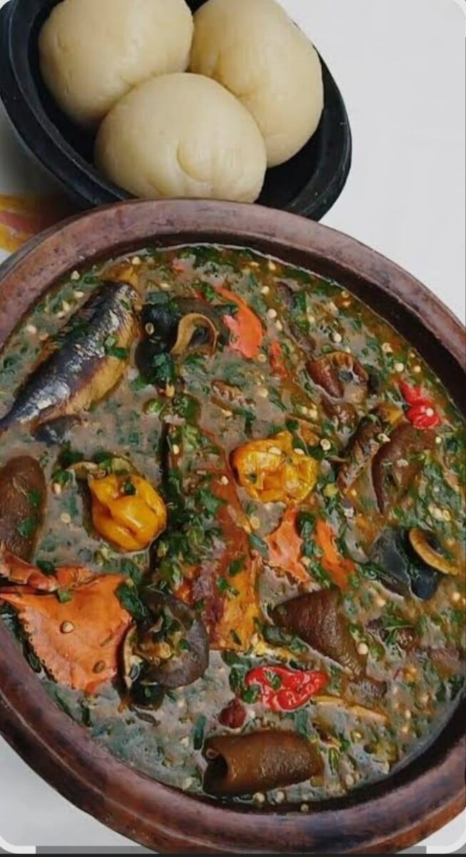 Délicieux plat de poisson épicé