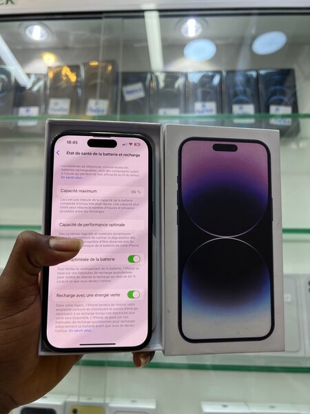 iPhone 14 pro 128 giga avec carton