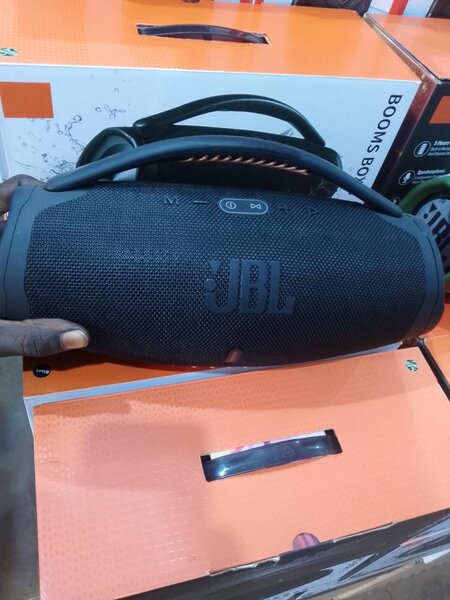 JBL Enceinte Portable Puissante