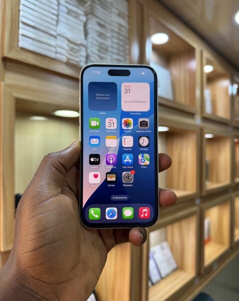 iPhone 16 blanc 512 Go