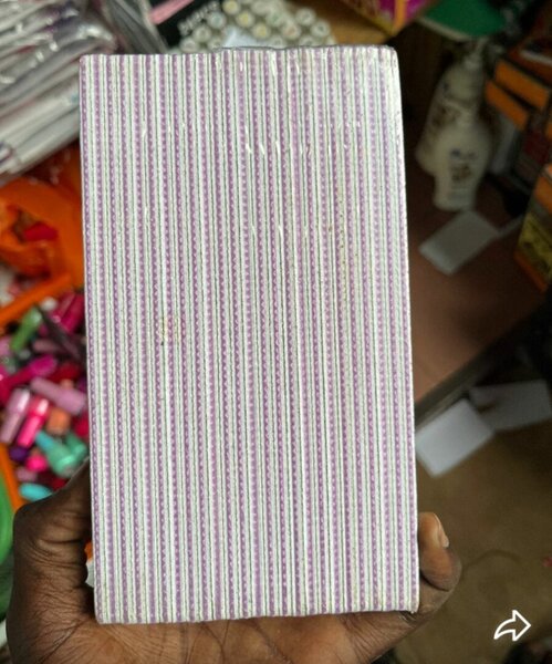 Papier à motifs rayés