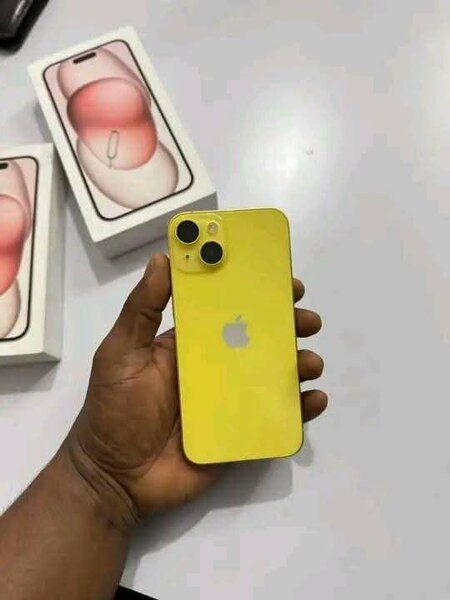 iPhone jaune Apple