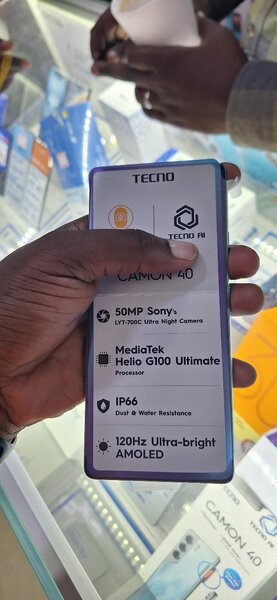 TECNO CAMON 40