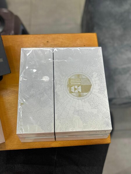 Console PS4 édition limitée Destiny