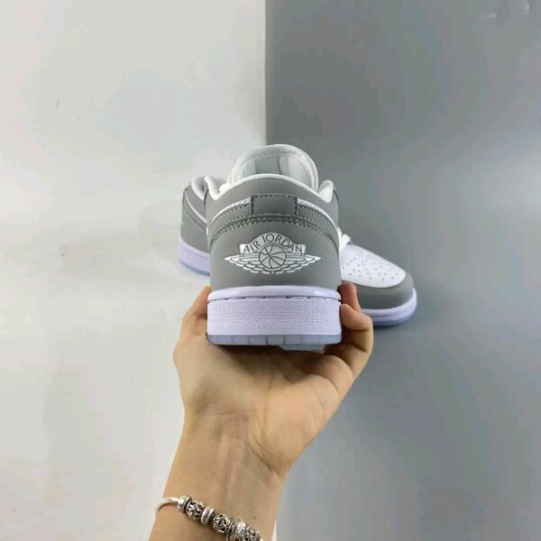 Air jordan one