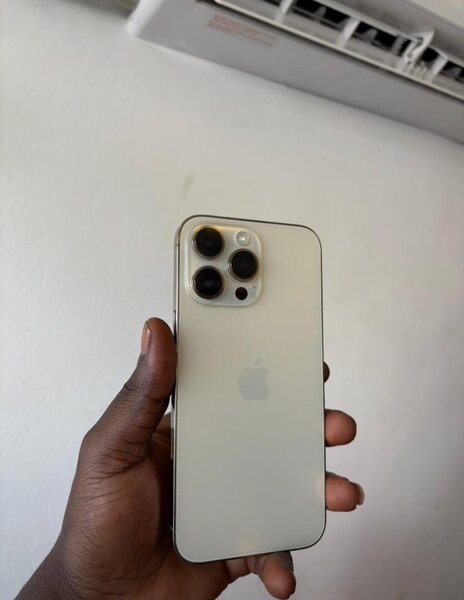 14 pro max ESIM unlock 256gig