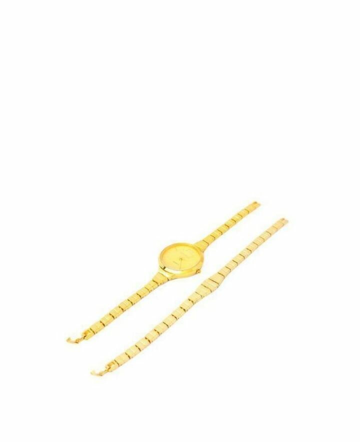 Montre Dorée en Acier Inoxydable