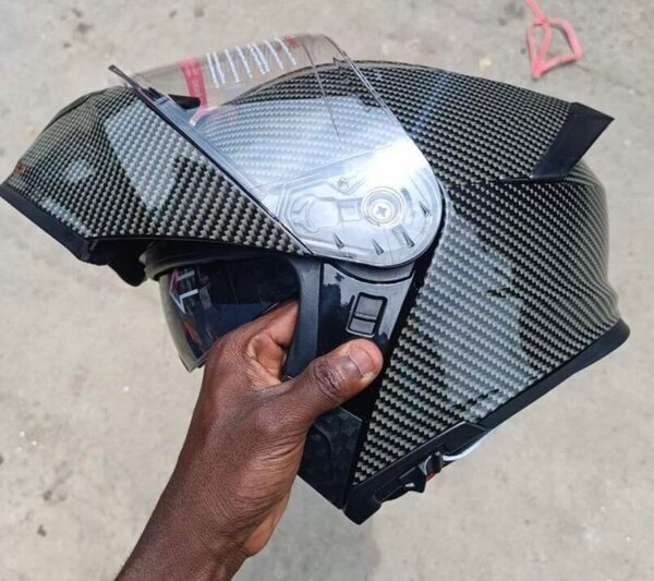 Casque Moto Intégral Sécurisé