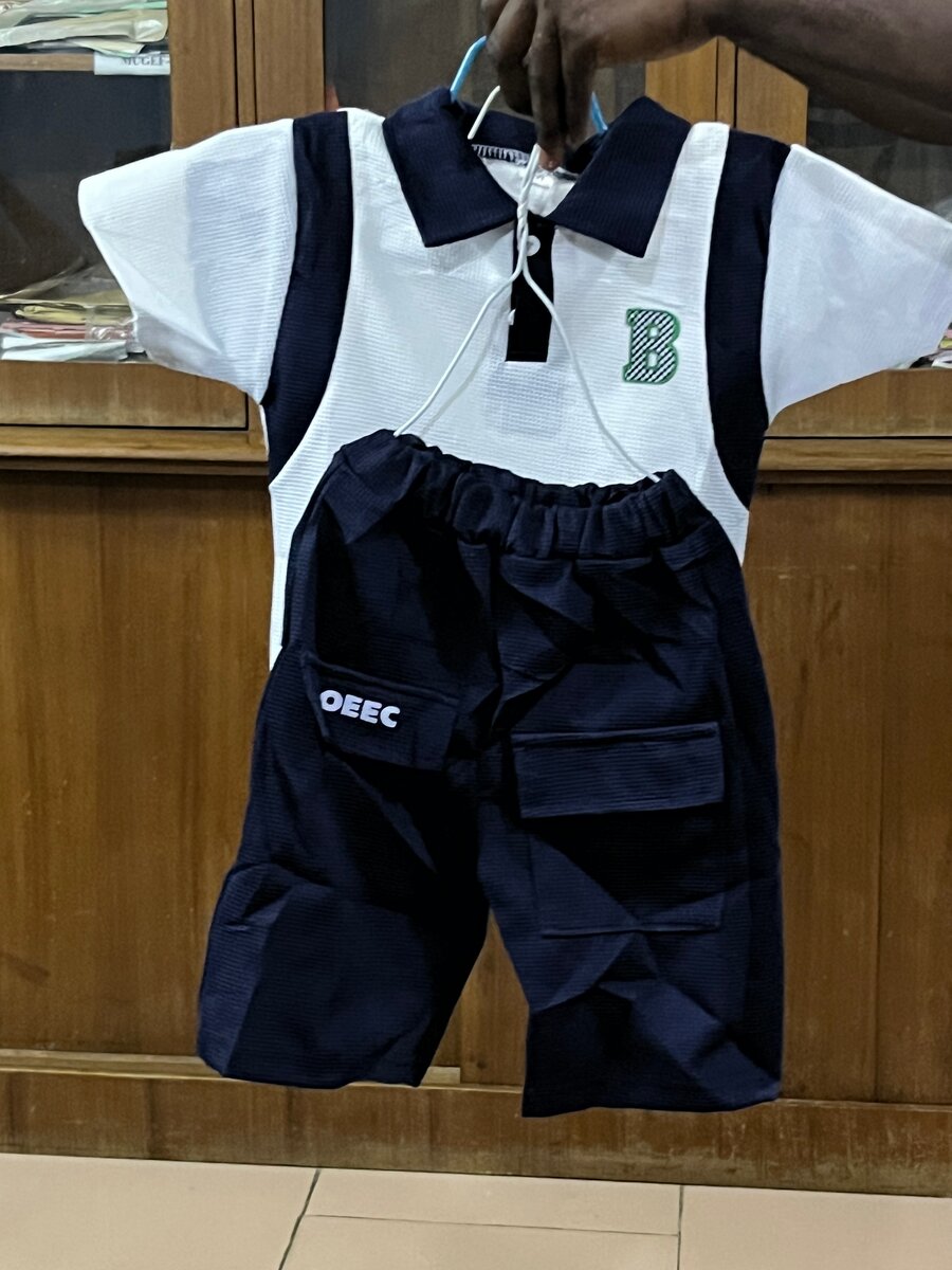 Tenue enfant style sport