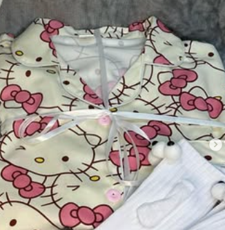 пижамки с очень милыми принтами Kitty