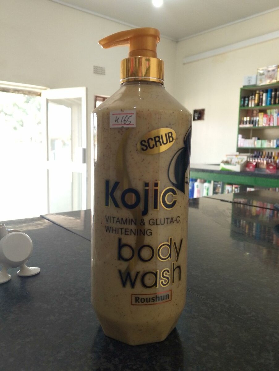 KOJIC SCRUB Body wash