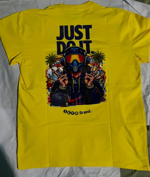T-shirt jaune "Just Do It"