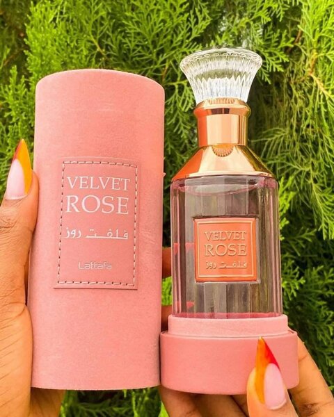 Velvet Oud Parfum Luxueux