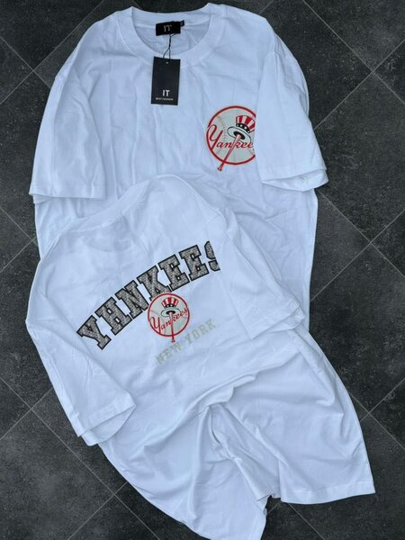 T-shirts Graphiques Unisex