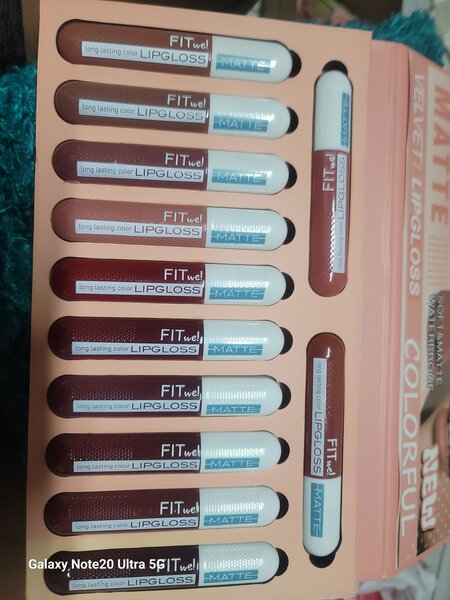 Ensemble Gloss à Lèvres Mat