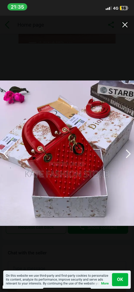 rouge élégant petit format