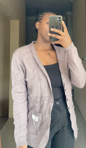  Short  cardigan with buttons in grey size:M