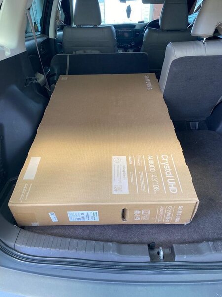 Téléviseur Samsung UHD 85"