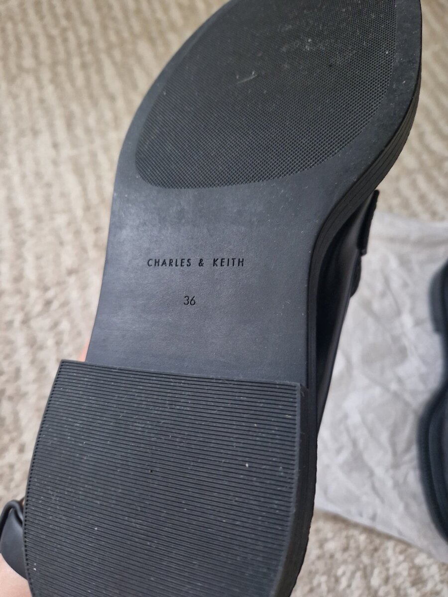 Лоферы. Размер 36, на невысокий подъем. Надела 1 раз.