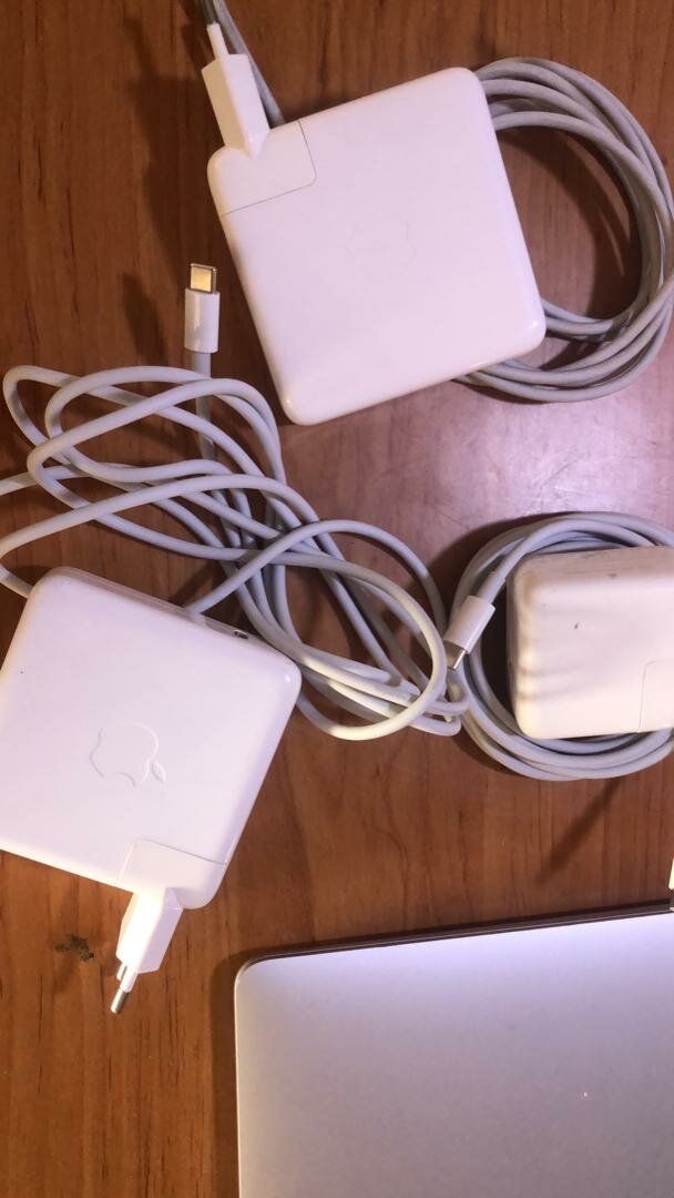 Chargeur Macbook USB-C importé
