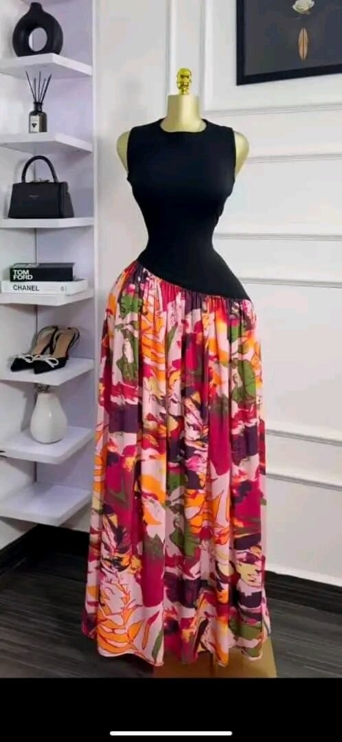 Robe Maxi Florale Élégante