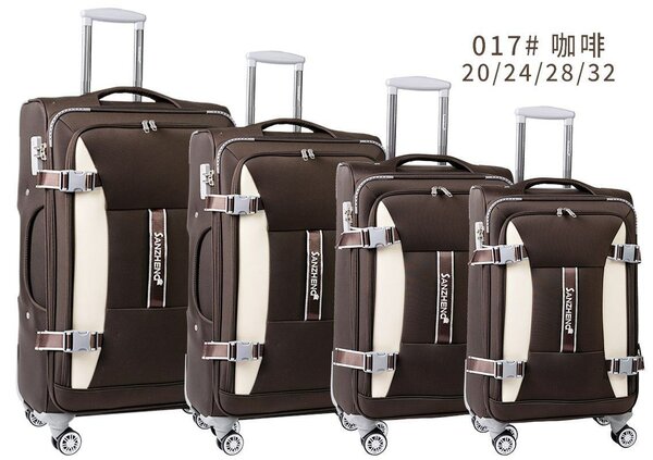 4 alises à roulettes élégantes