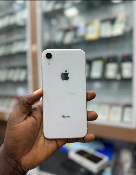 iPhone XR Blanc Déverrouillé