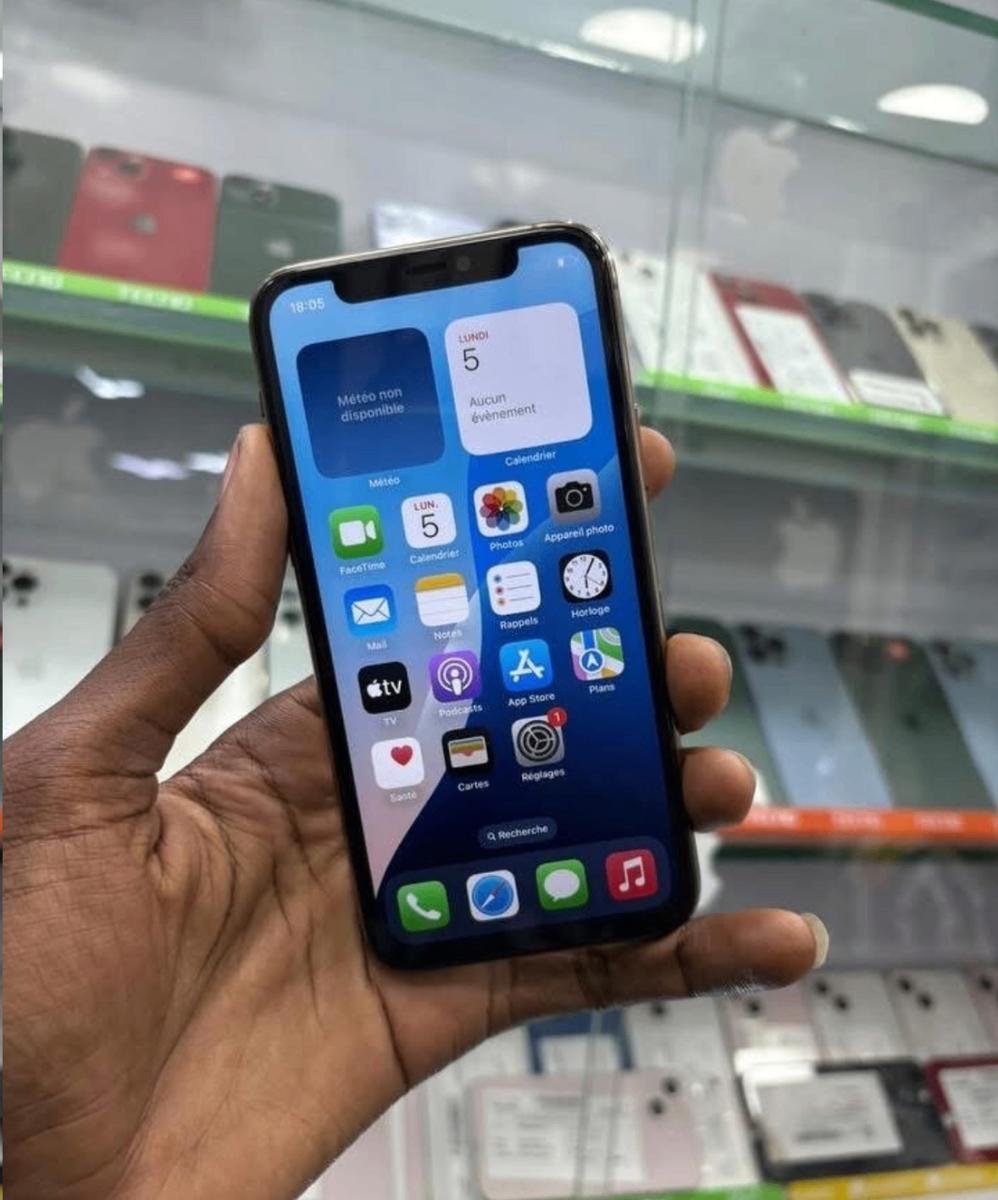 iPhone 11 Pro Max 64 Go
