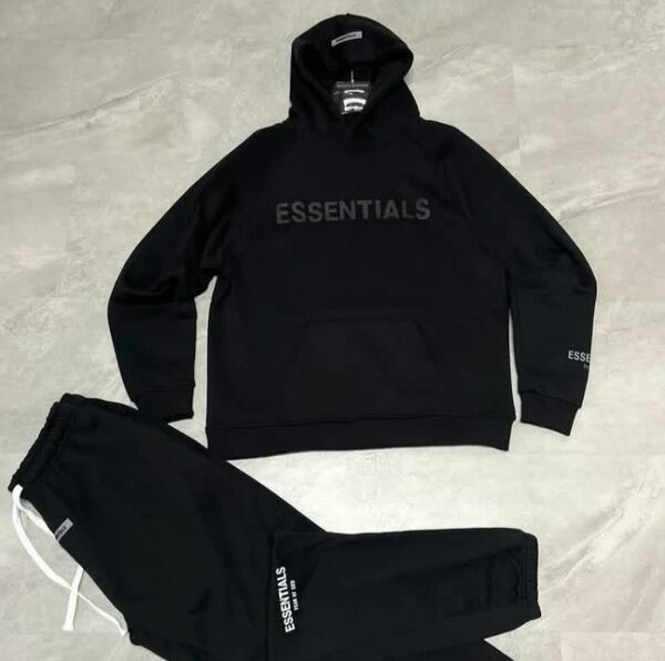 Ensemble survêtement Essentials