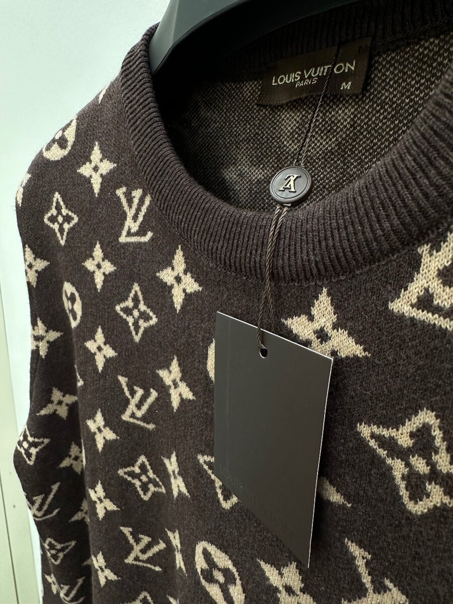 Свитер «LOUIS VUITTON»