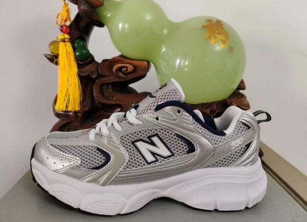 Chaussures de sport légères