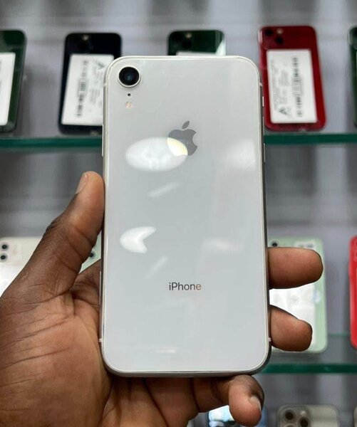 iPhone XR Blanc Débloqué