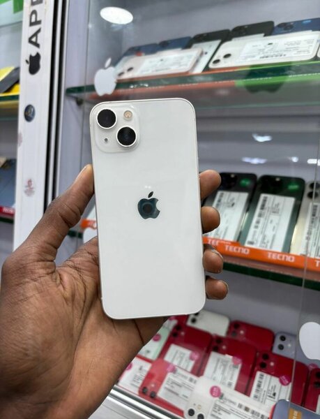 iPhone 13