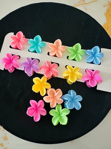 Lot de pompons à cheveux