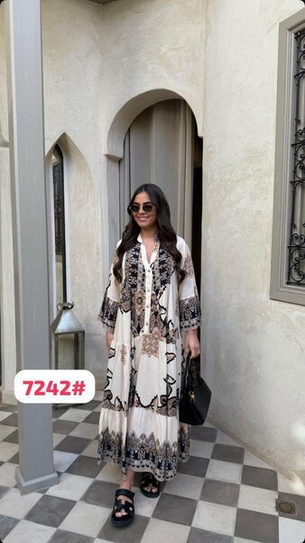 Chic robe disponible