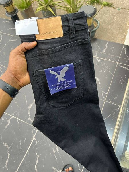 Jean noir American Eagle