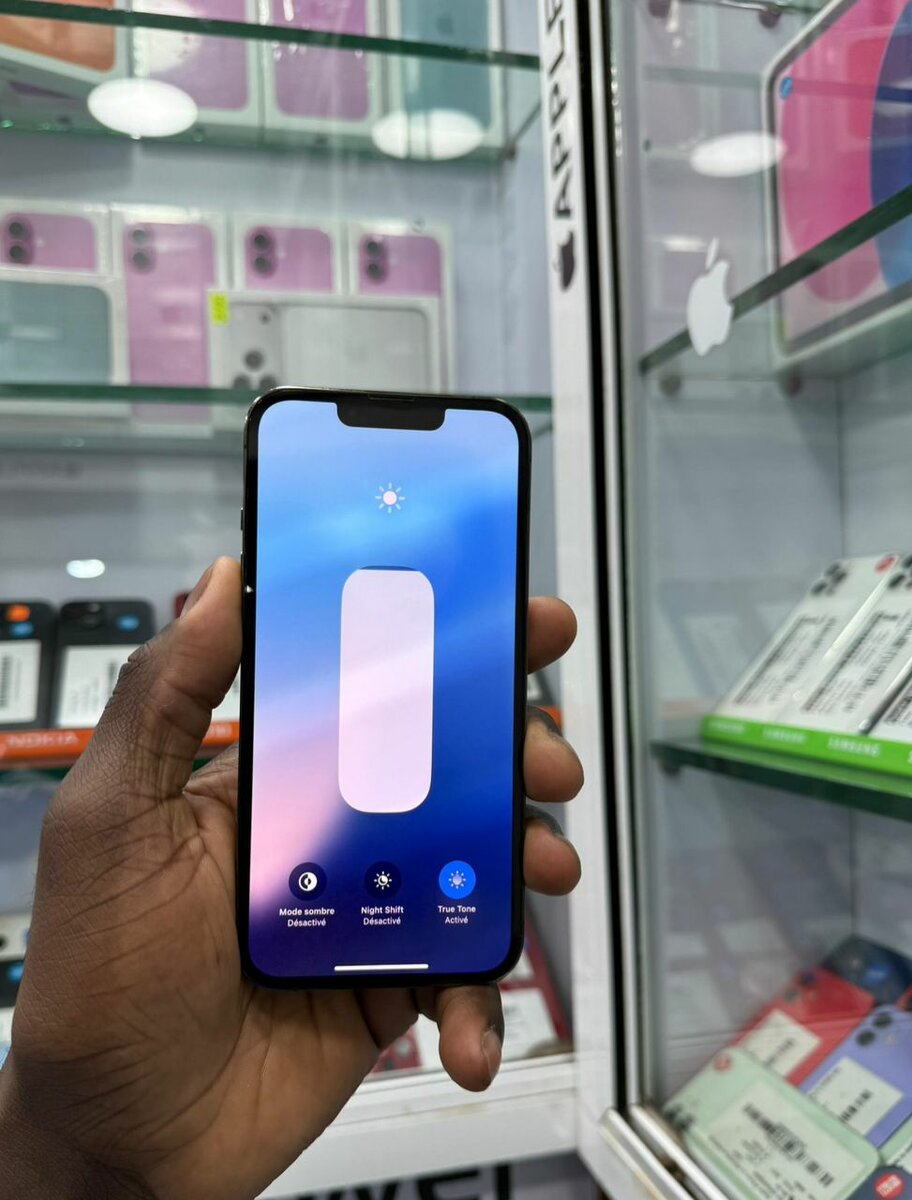 13 pro 128 Go Casi retour