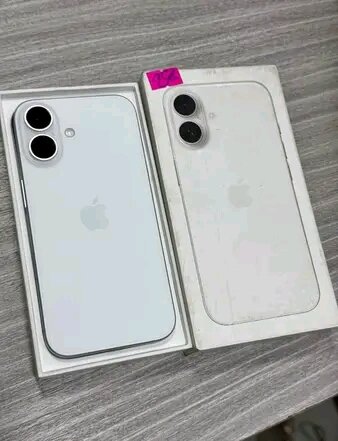 iPhone dernier modèle blanc