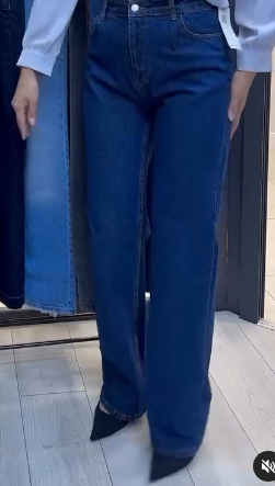 Женские джинсы