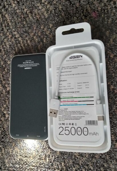 Chargeur Portable 25000mAh
