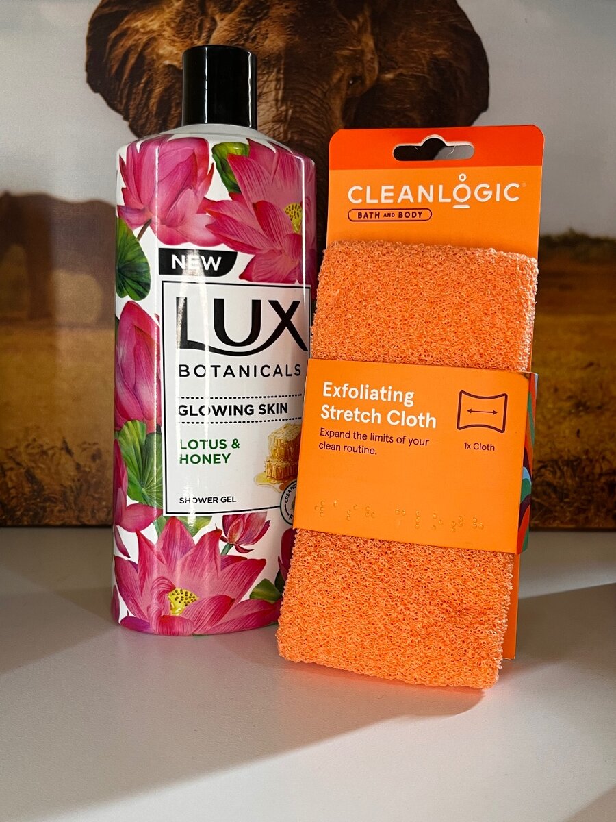 Lux Shower Gel + Exfoliator